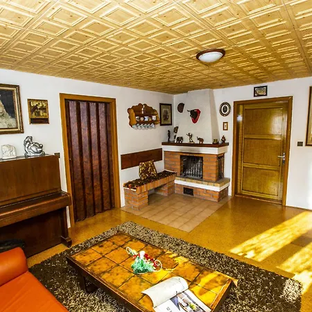 Krecovice By Interhome
